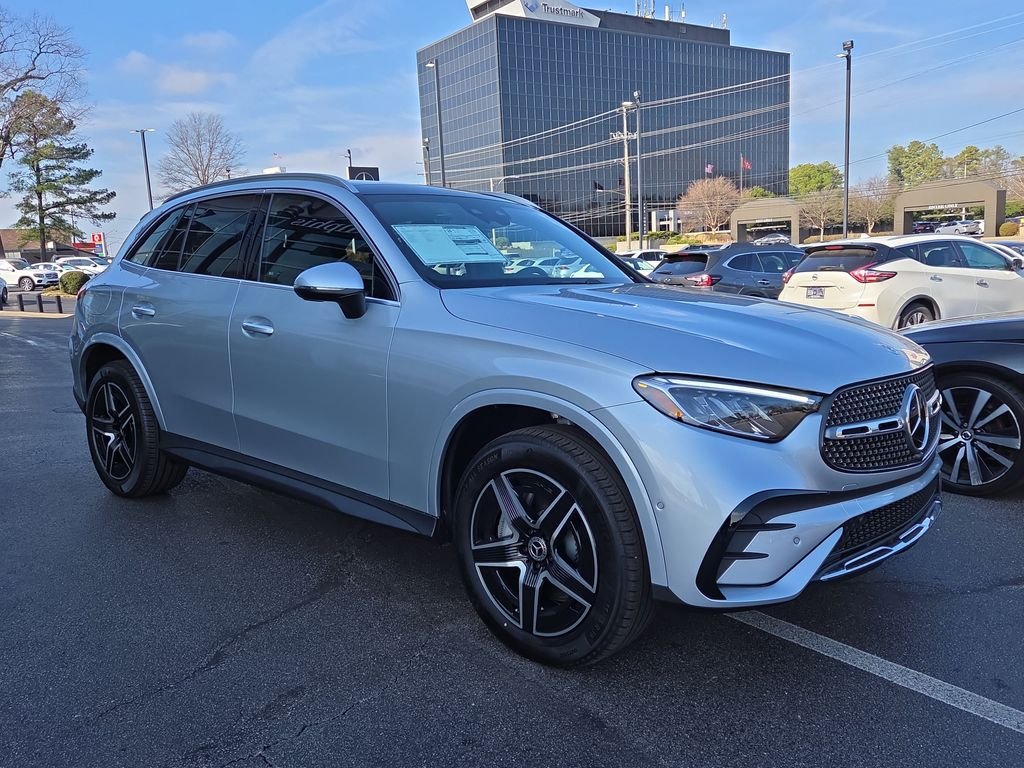 New 2026 Silver Mercedes-Benz GLC 300 image 7