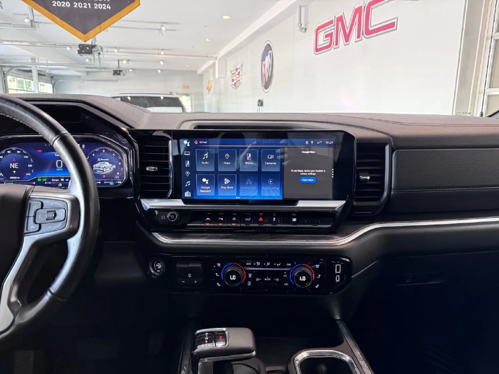 2023 Chevrolet Silverado 1500 LTZ - Photo 19