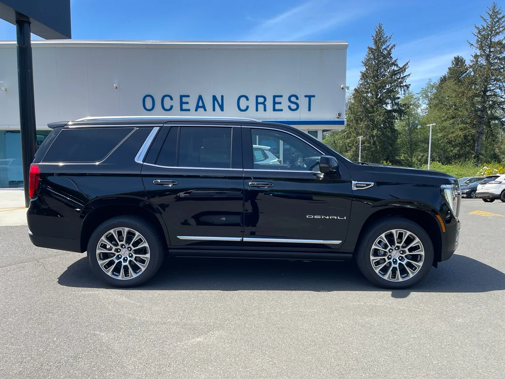 2026 GMC Yukon 4WD Denali's photo