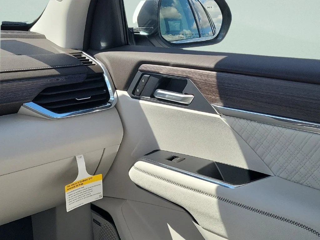 New 2027 Summit White GMC Denali image 13
