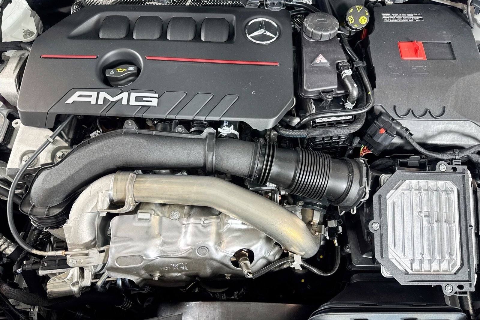 New 2026 Polar White Mercedes-Benz AMG® GLA 35 image 28