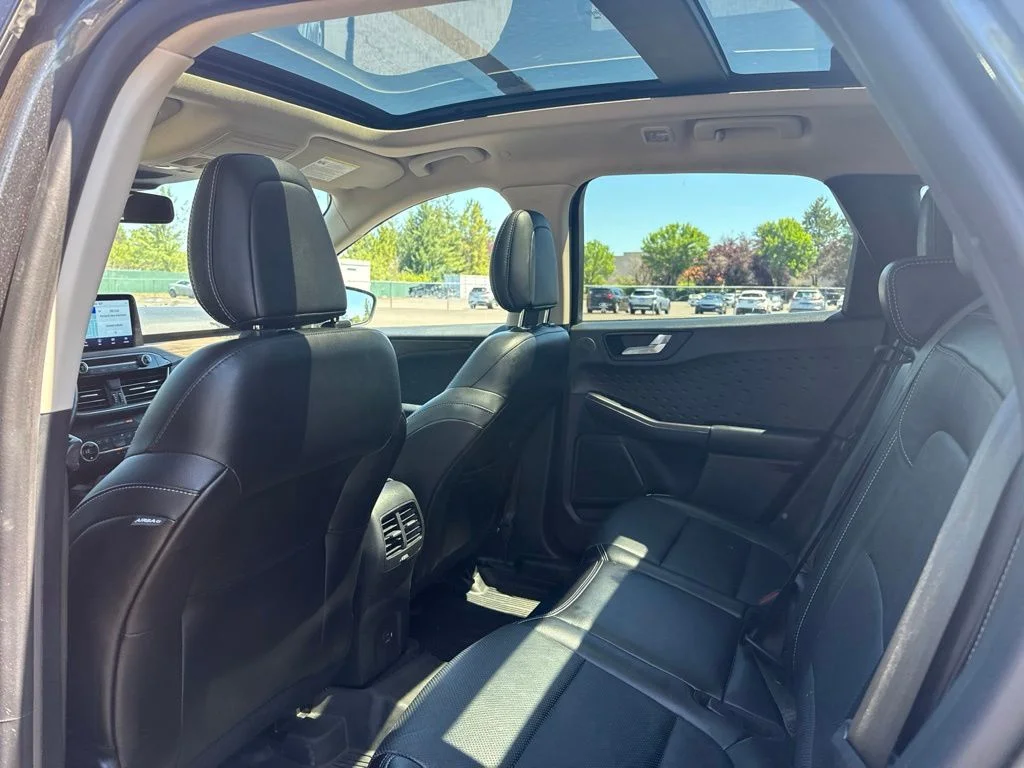 Used 2020 Magnetic Metallic Ford Titanium image 18