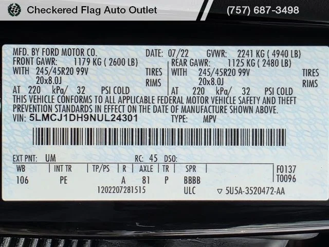 Used 2022 Black Metallic Lincoln Standard image 49