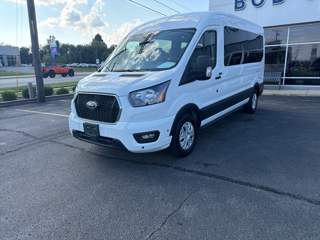 2025 Ford Transit Passenger Wagon