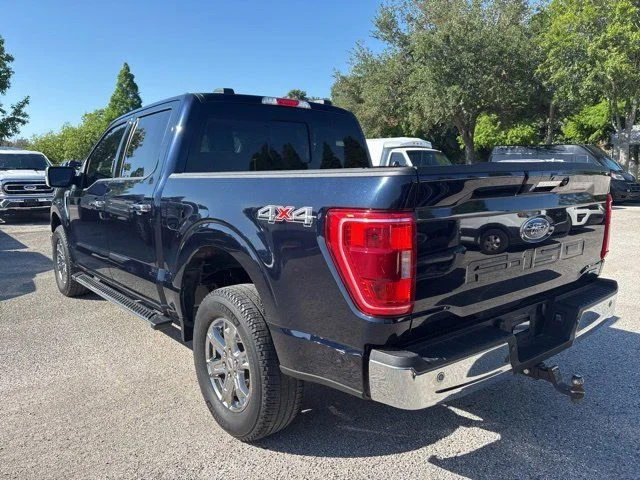 Used 2022 Blue Ford XLT image 7