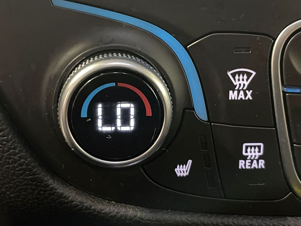 Used 2018 Black Chevrolet LT image 32