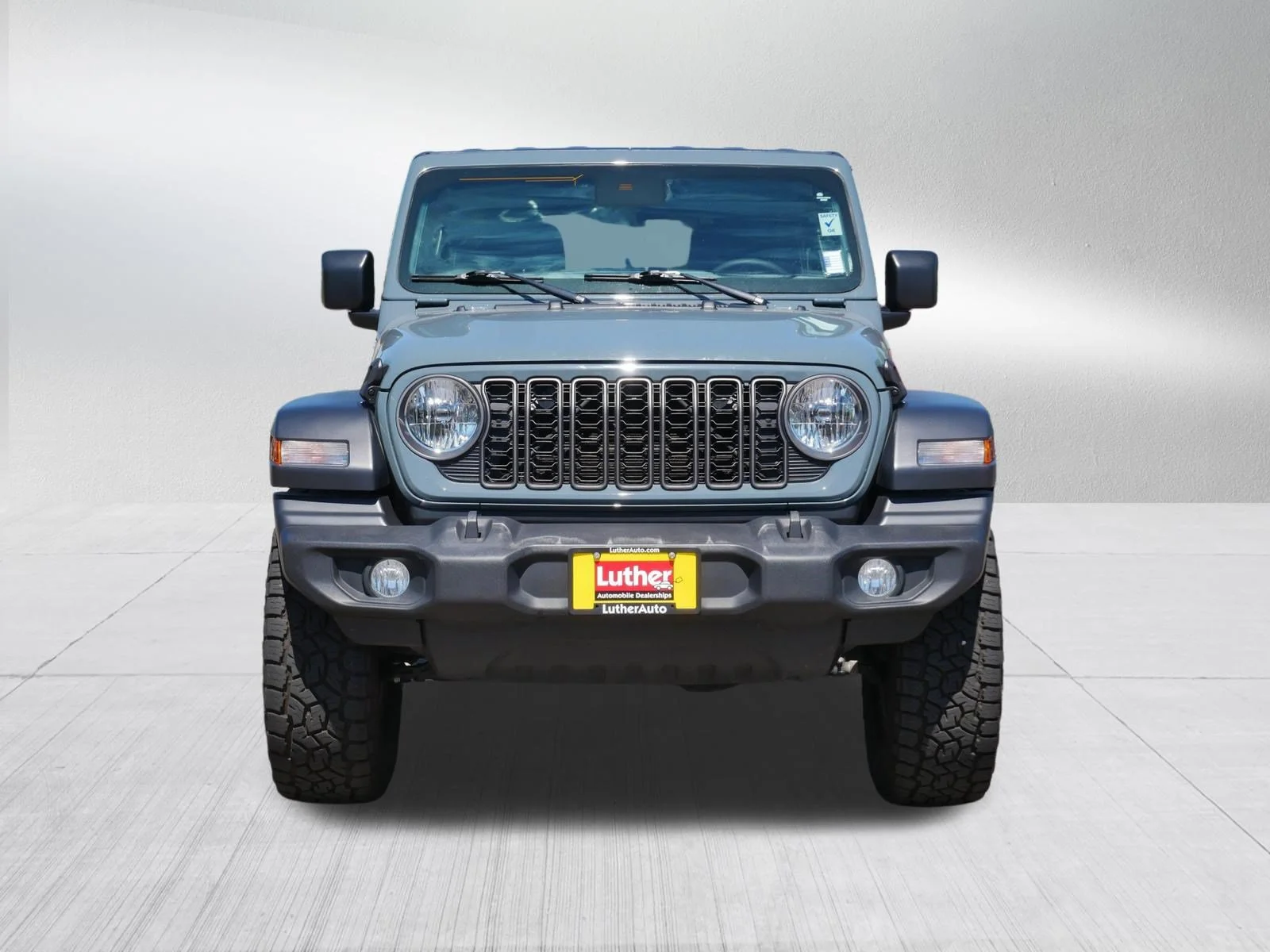 Used 2024 Anvil Clear Coat Jeep Sport S image 2