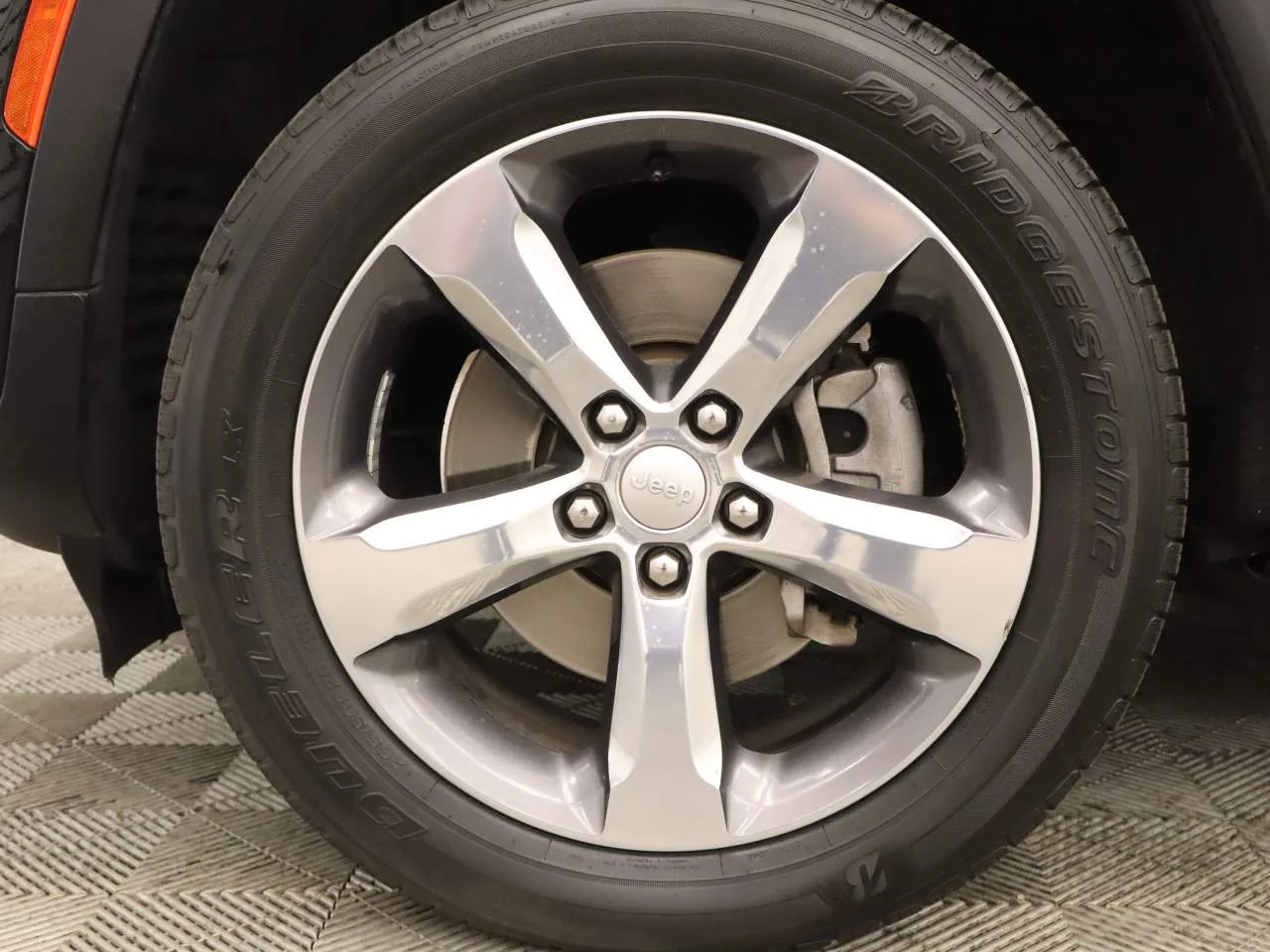 Certified Used 2021 Diamond Black Jeep Limited image 6