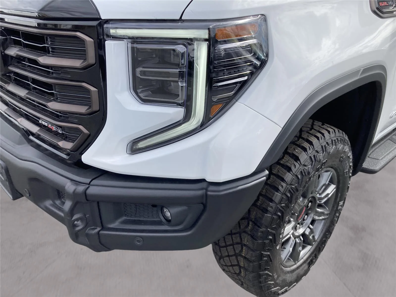 New 2026 Summit White GMC AT4X image 36