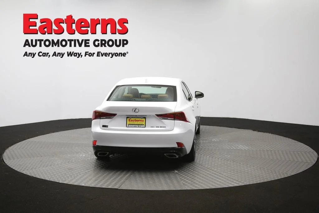 Used 2018 White Lexus 300 image 38