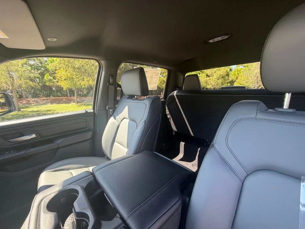 New 2026 Forged Blue Metallic Exterior Paint RAM Tradesman image 28