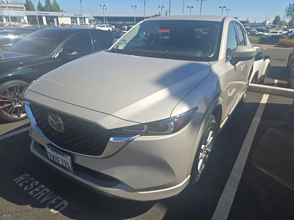 2025 Mazda CX-5 S Select Package Auto AWD's photo
