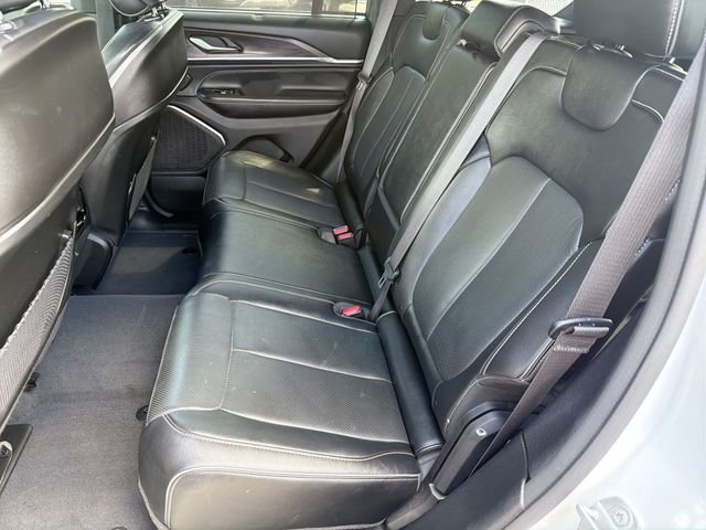2023 Jeep Grand Cherokee Overland - Photo 27