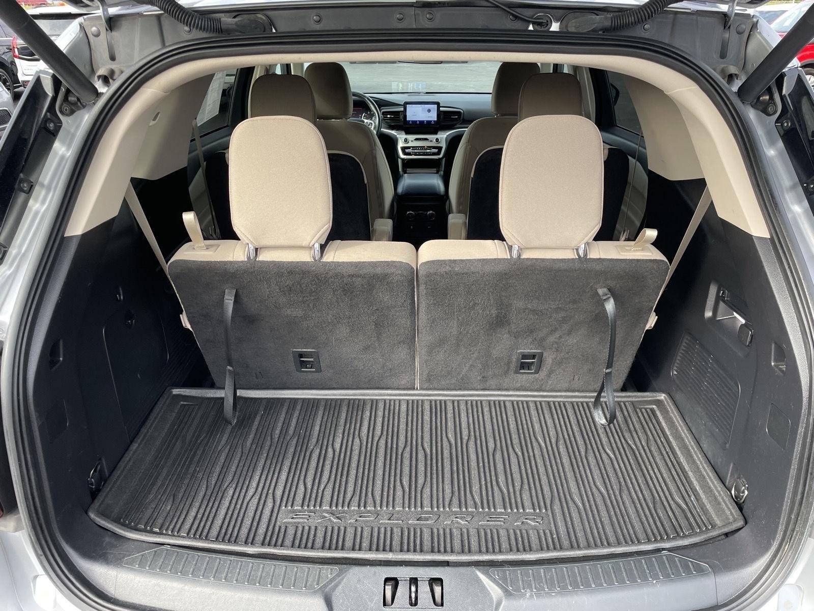 Used 2022 Iconic Silver Ford XLT image 33