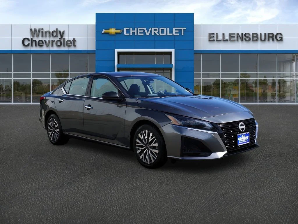 2025 Nissan Altima 2.5 SV's photo