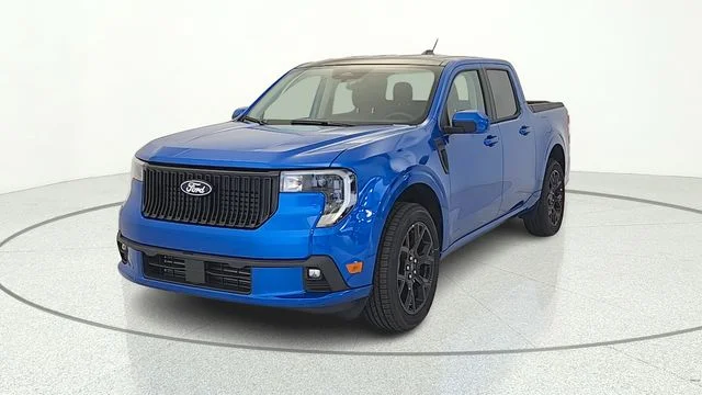 New 2026 Velocity Blue Ford Lobo™ image 25