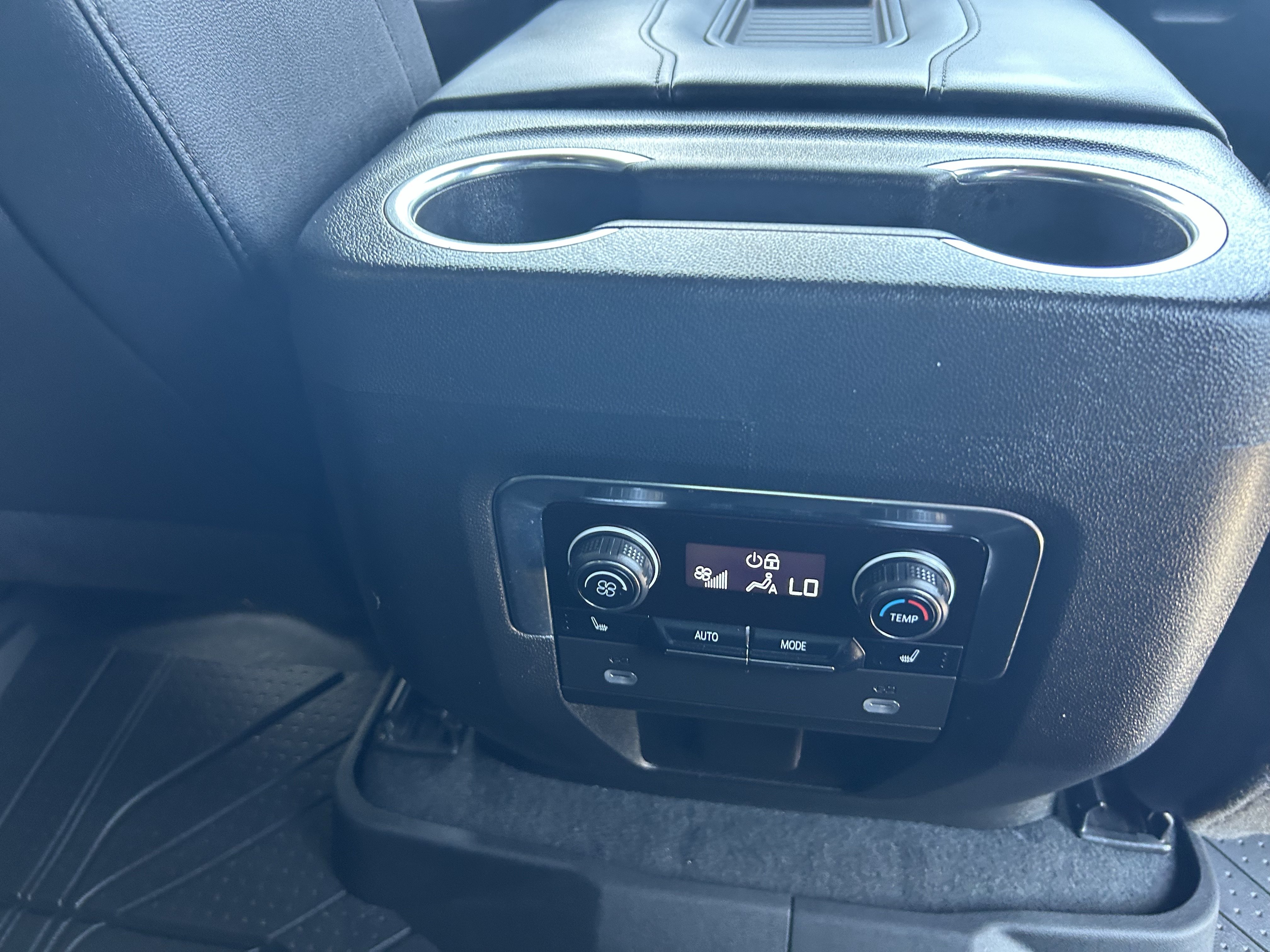 2023 Chevrolet Tahoe Z71 - Photo 16