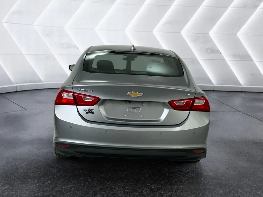Used 2024 Gray Chevrolet LT image 5