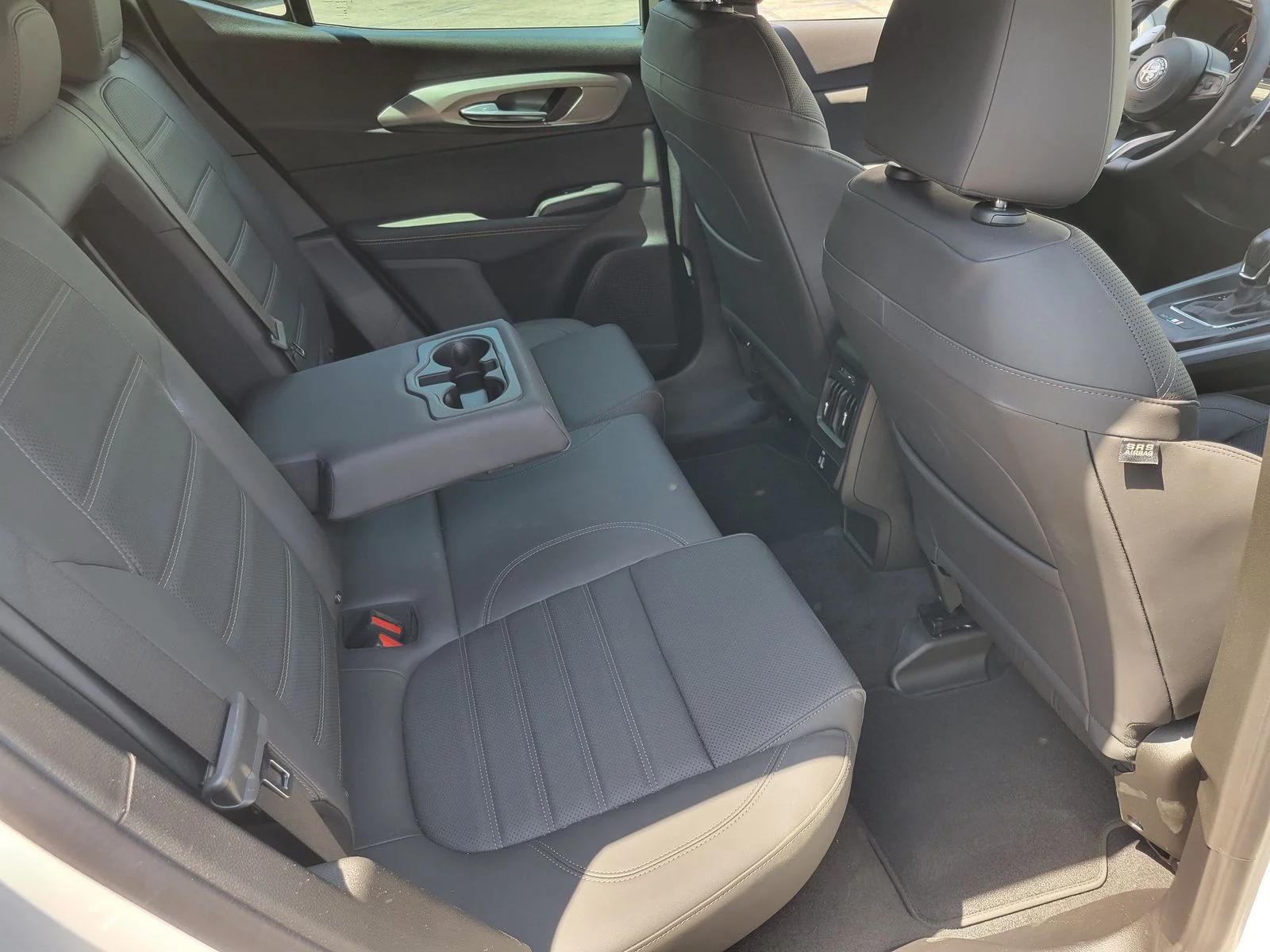 Used 2026 White Alfa Romeo Base image 20