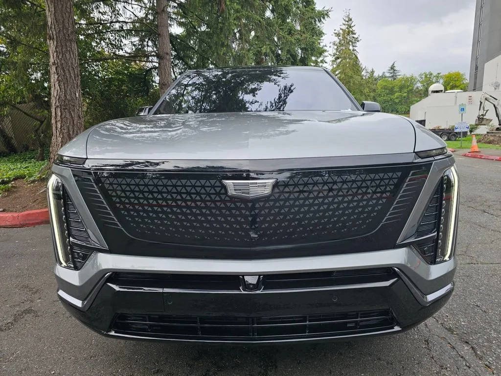 New 2027 Argent Silver Metallic Cadillac Sport image 2