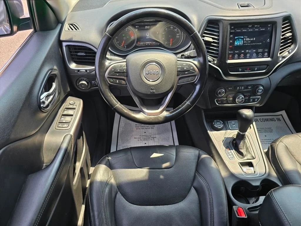 Used 2021 Blue Jeep Latitude Lux image 3