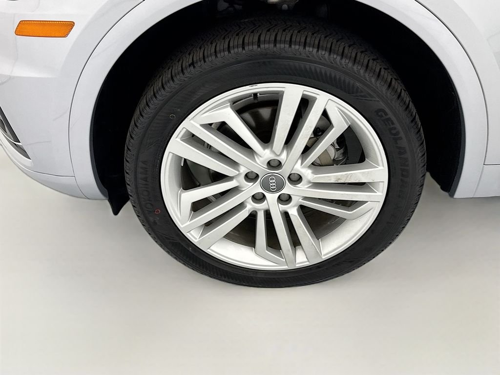 Used 2019 Silver Audi 2.0T Premium Plus image 29