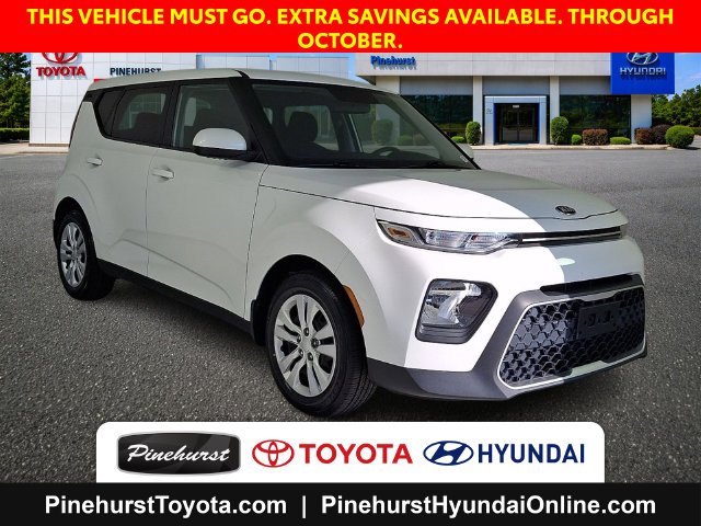 Used 2021 White Kia LX image 1