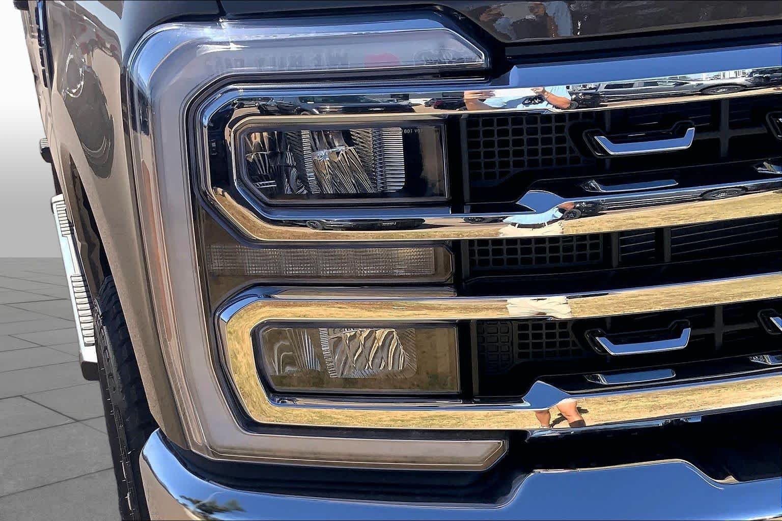 New 2026 Marsh Gray Ford F-250® Lariat® image 13