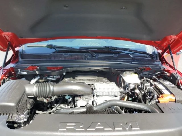 New 2026 Molten Red Pearl-Coat Exterior Paint RAM Laramie image 11