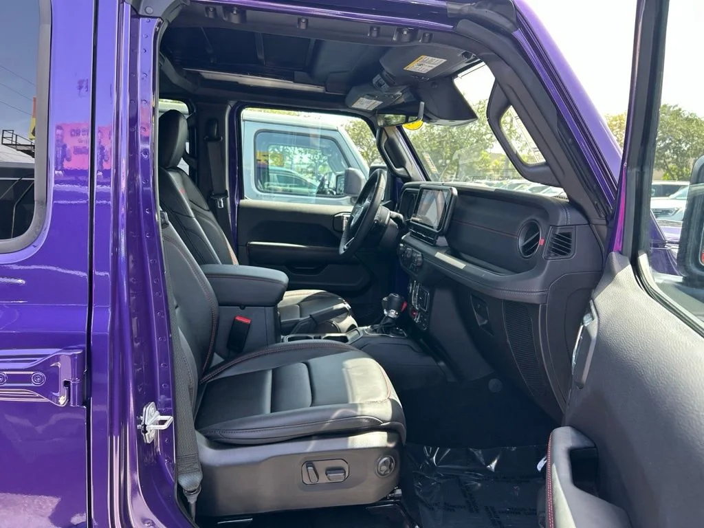 Certified Used 2026 REIGN Jeep Rubicon X image 39