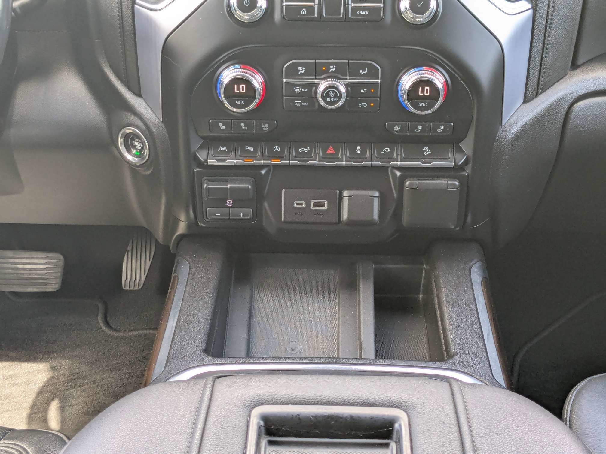 Used 2019 Smokey Quartz Metallic GMC SLT image 25
