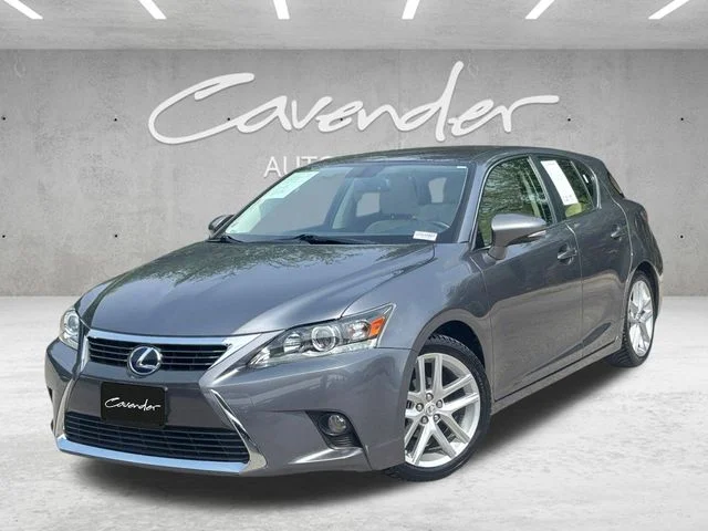 2016 Lexus CT 200h 200h's photo