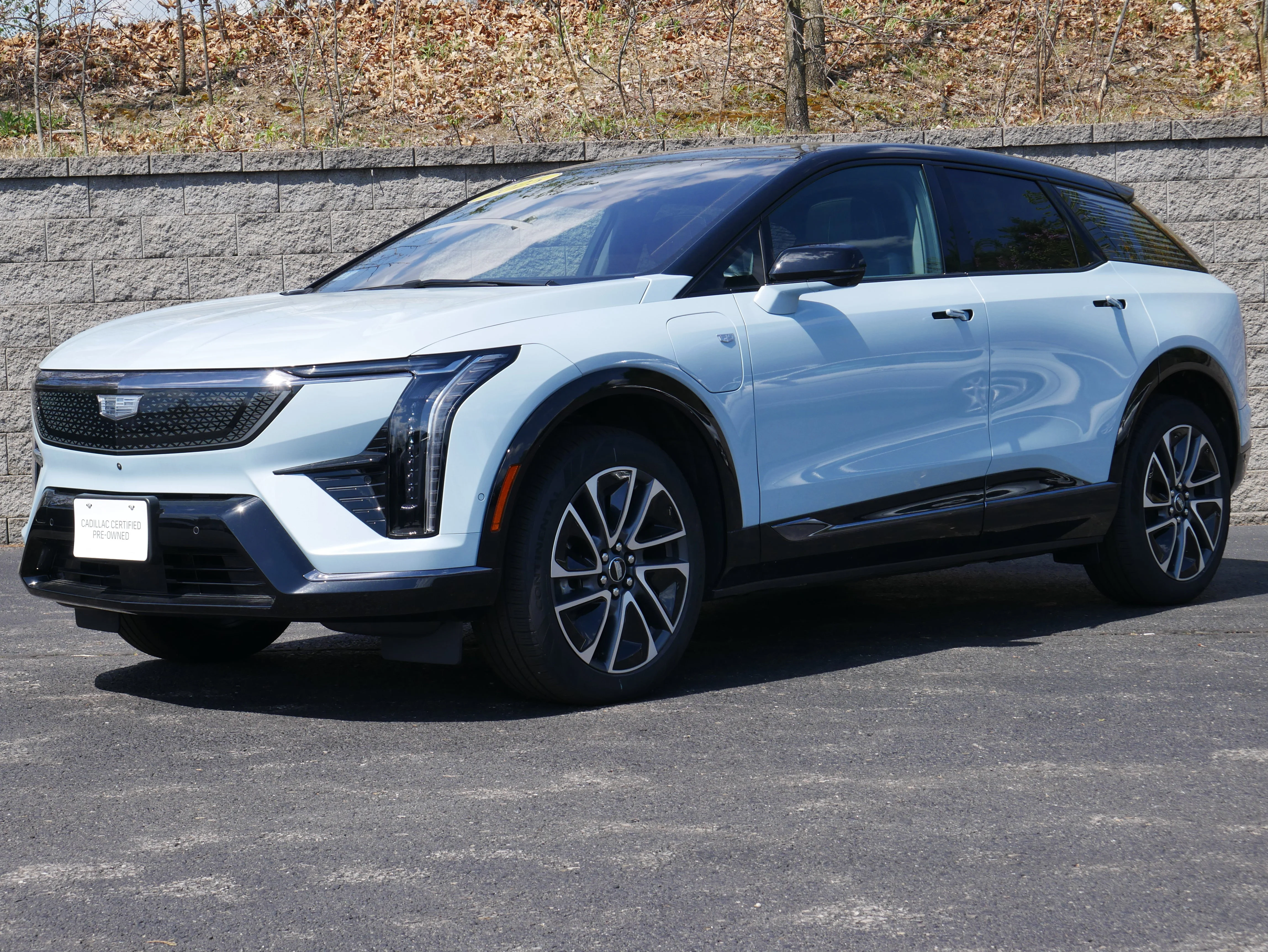 2025 Cadillac Optiq Sport 1 AWD's photo