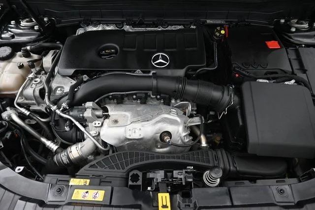 Certified Used 2023 Midnight Black Mercedes-Benz GLB 250 image 34