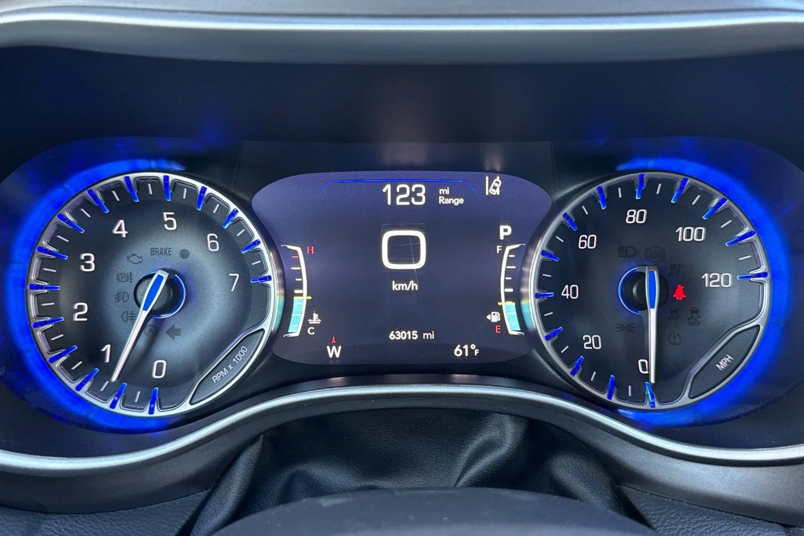2024 Chrysler Pacifica Touring L - Photo 29