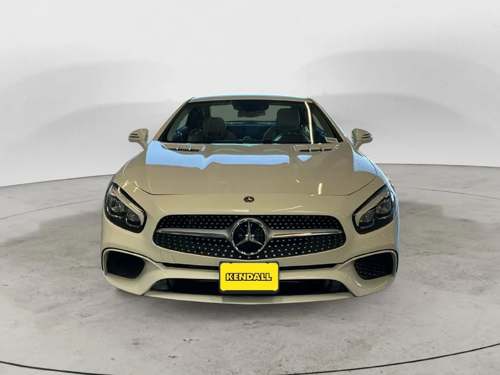 Used 2019 White Mercedes-Benz SL 550 image 3