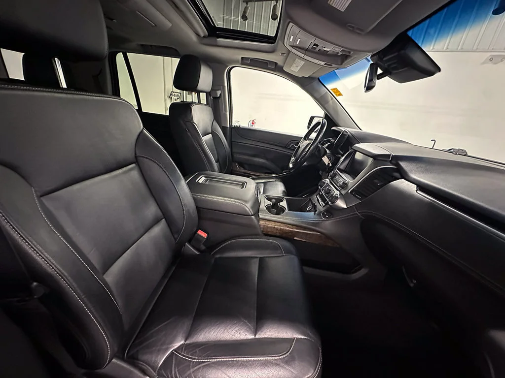 Used 2019 Black Chevrolet LT image 30