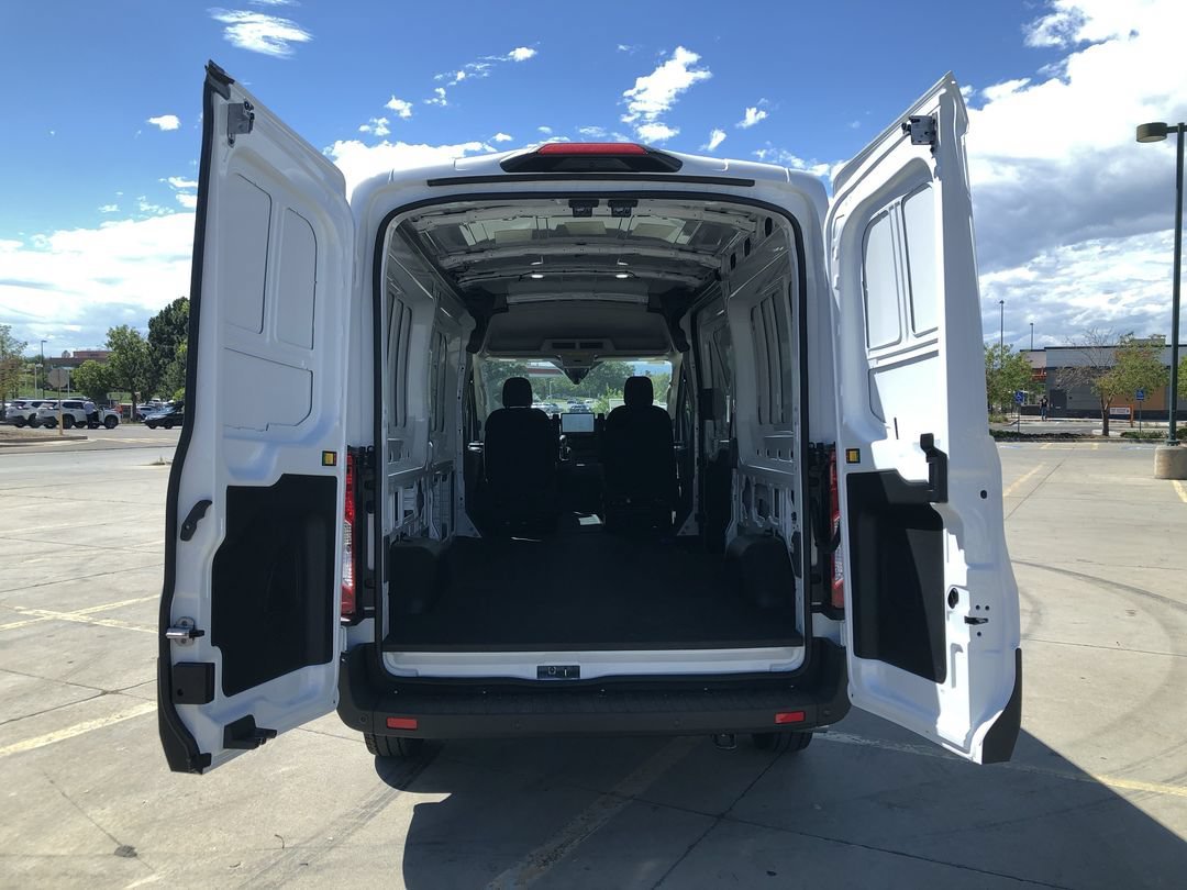 New 2027 Oxford White Ford  image 23