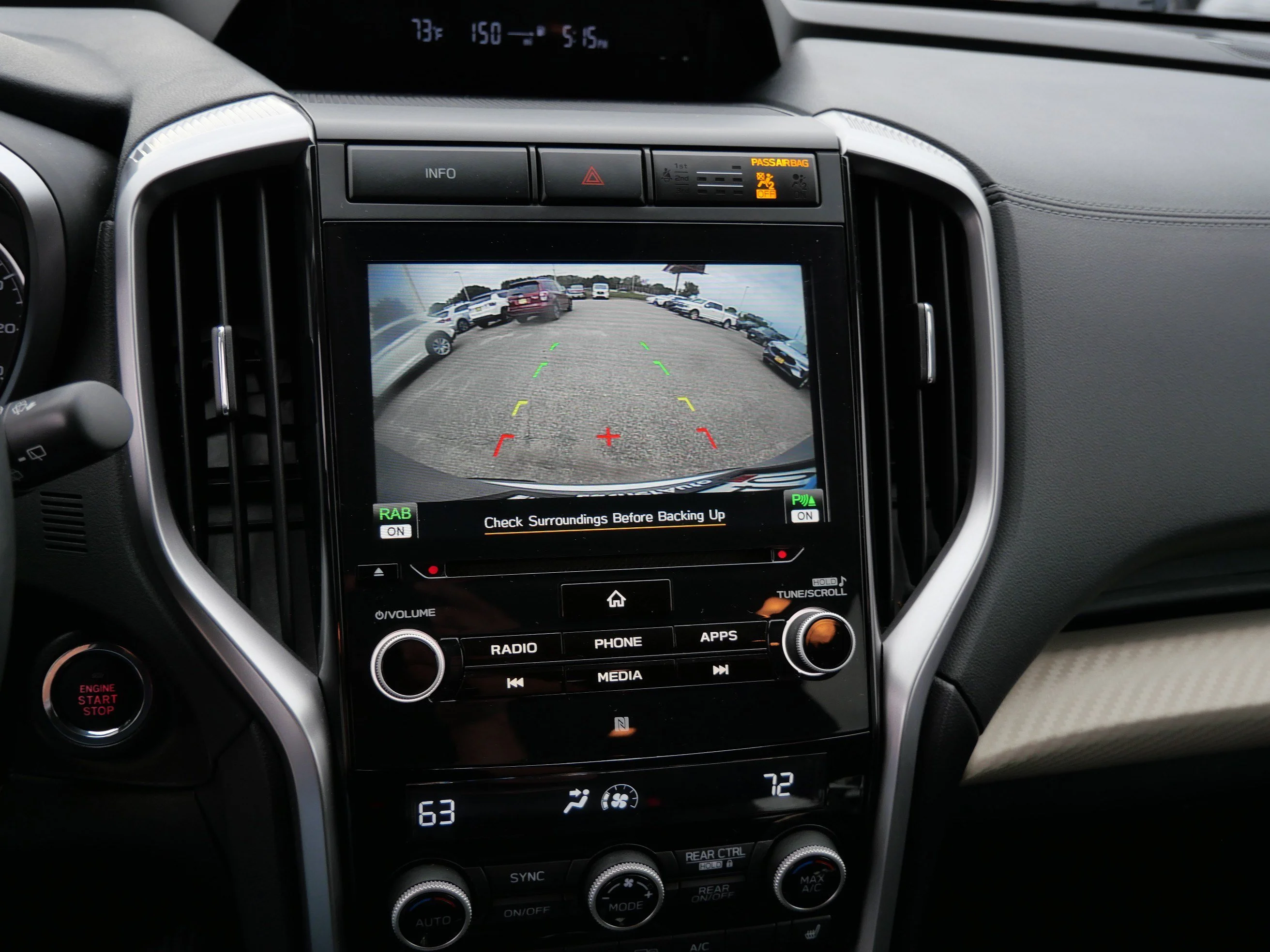 Used 2022 Ice Silver Metallic Subaru Premium image 30