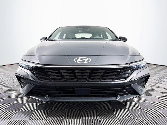 New 2026 Gray Hyundai SEL Sport Premium image 11