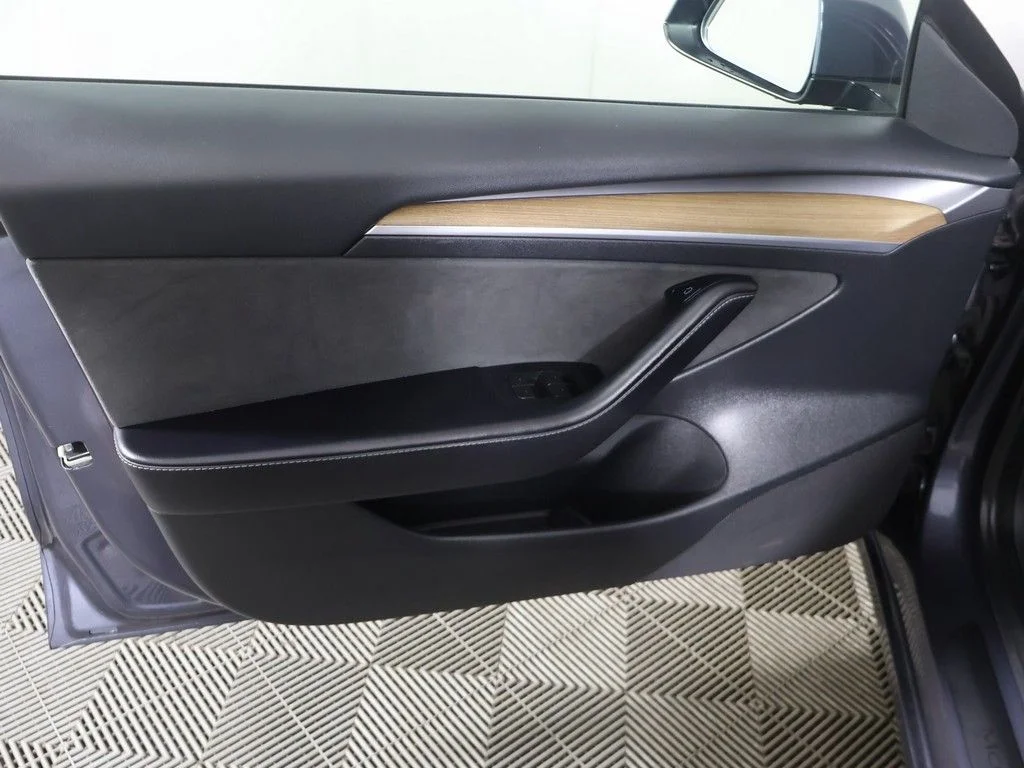 Used 2023 Gray Tesla Base image 20