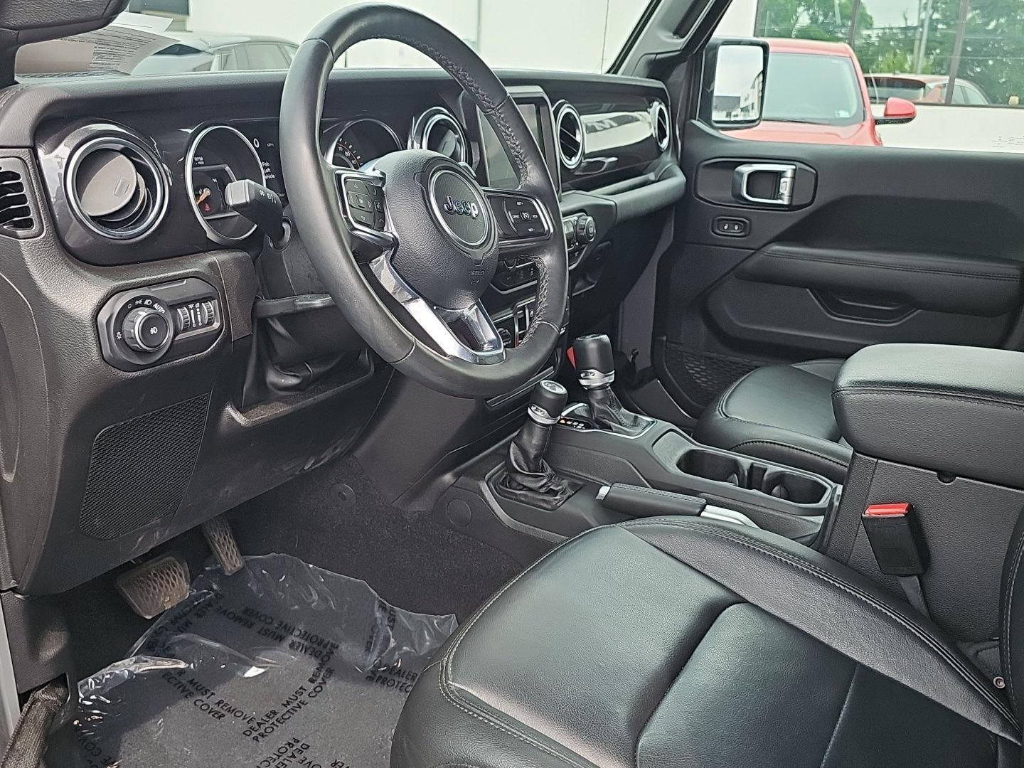 Used 2022 Sting-gray Clearc Jeep Unlimited Sahara Altitude image 12