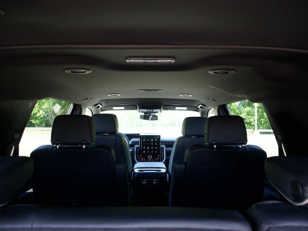 2026 GMC Yukon XL Elevation - Photo 21