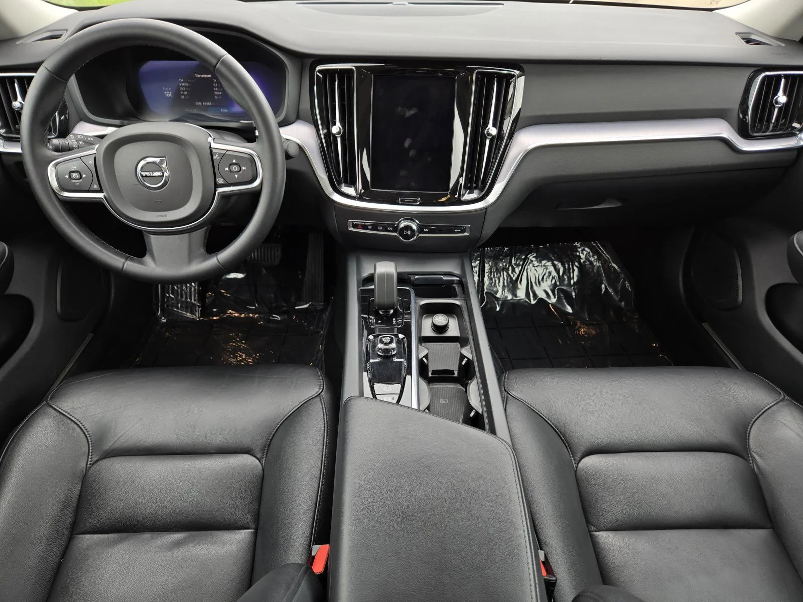 2024 Volvo S60 Core - Photo 25