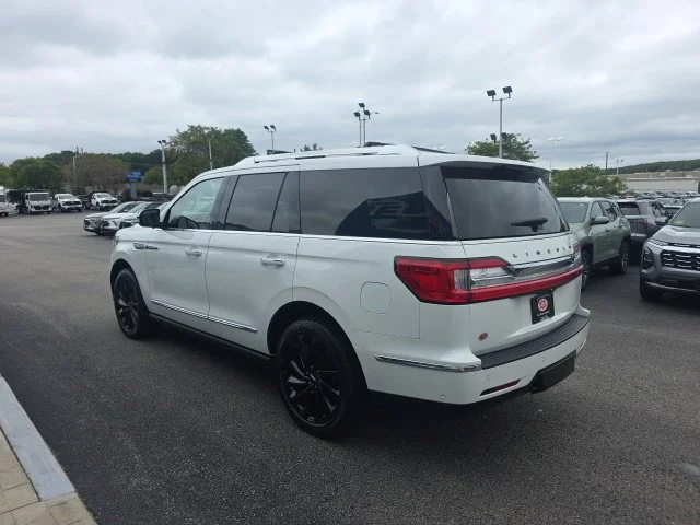 Used 2021 White Lincoln Black Label image 5