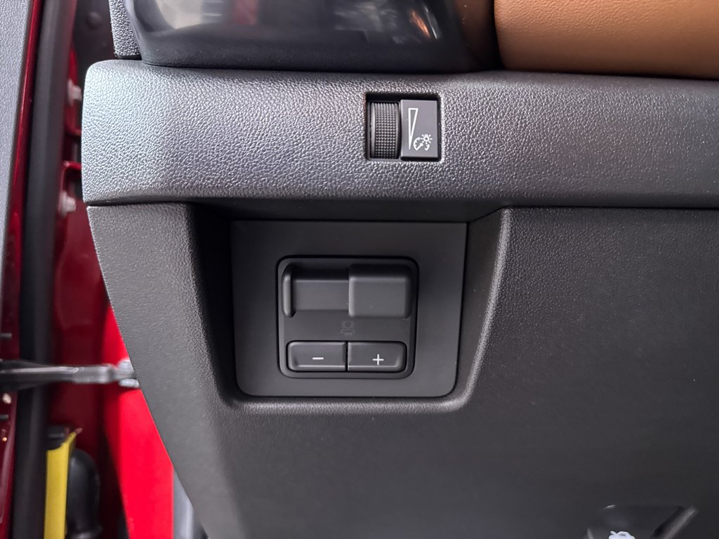 Used 2026 Volcanic Red Tintcoat GMC 4WD AT4 image 26