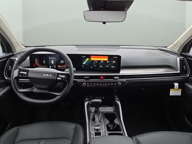 New 2026 White Kia S image 2