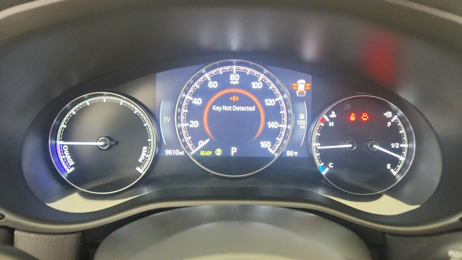 Used 2025 Wind Chill Pearl Mazda Premium Package image 17