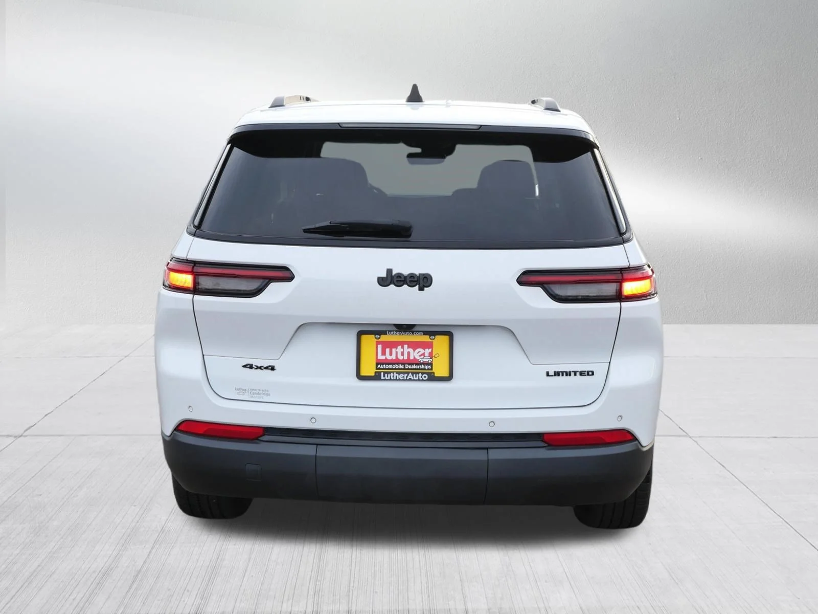 Used 2023 Bright White Clearcoat Jeep Limited image 6