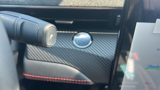 2025 Ford Mustang Mach-E Premium - Photo 24